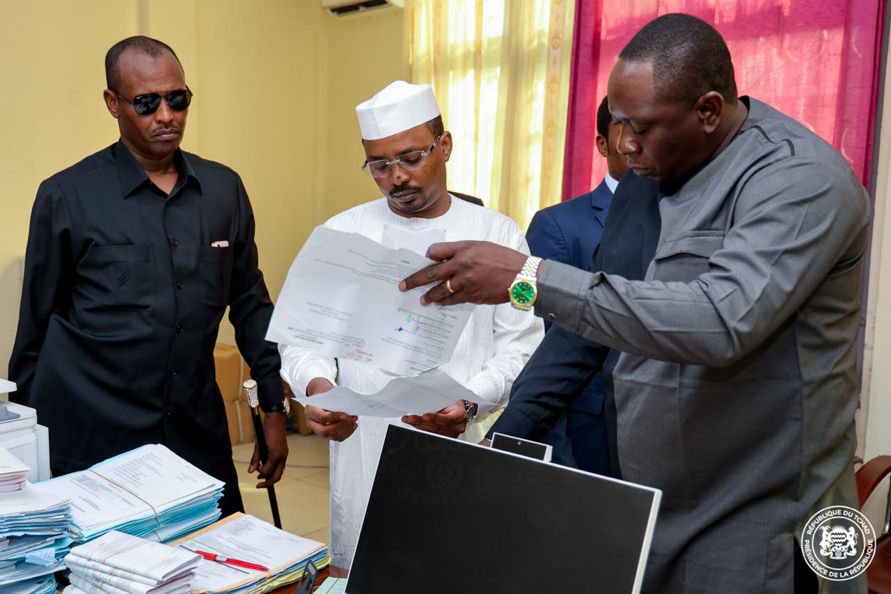Tchad : Le Président de la République effectue une nouvelle visite surprise à la CRCT