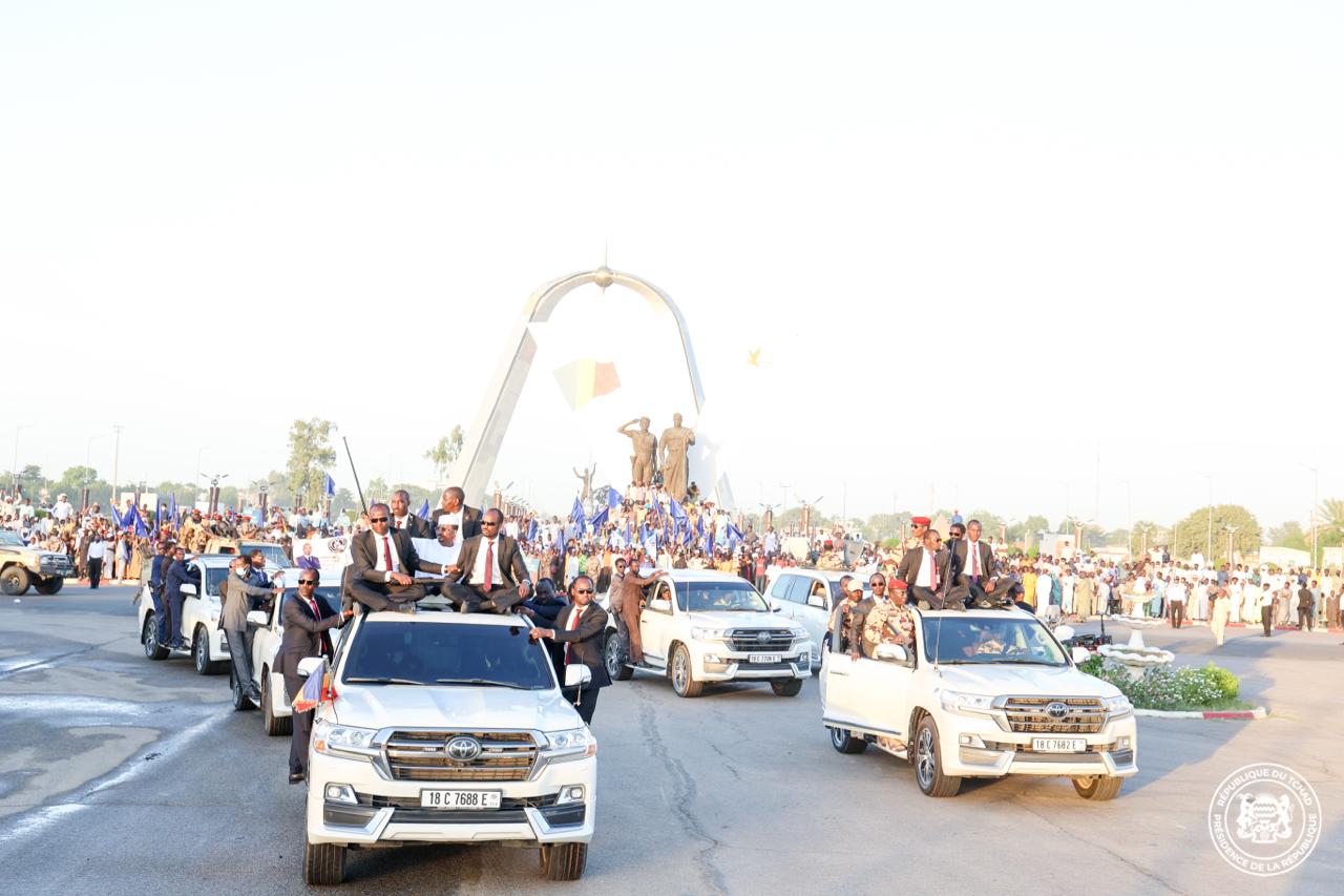 Retour triomphal du Président Mahamat Idriss Déby Itno à N’Djamena