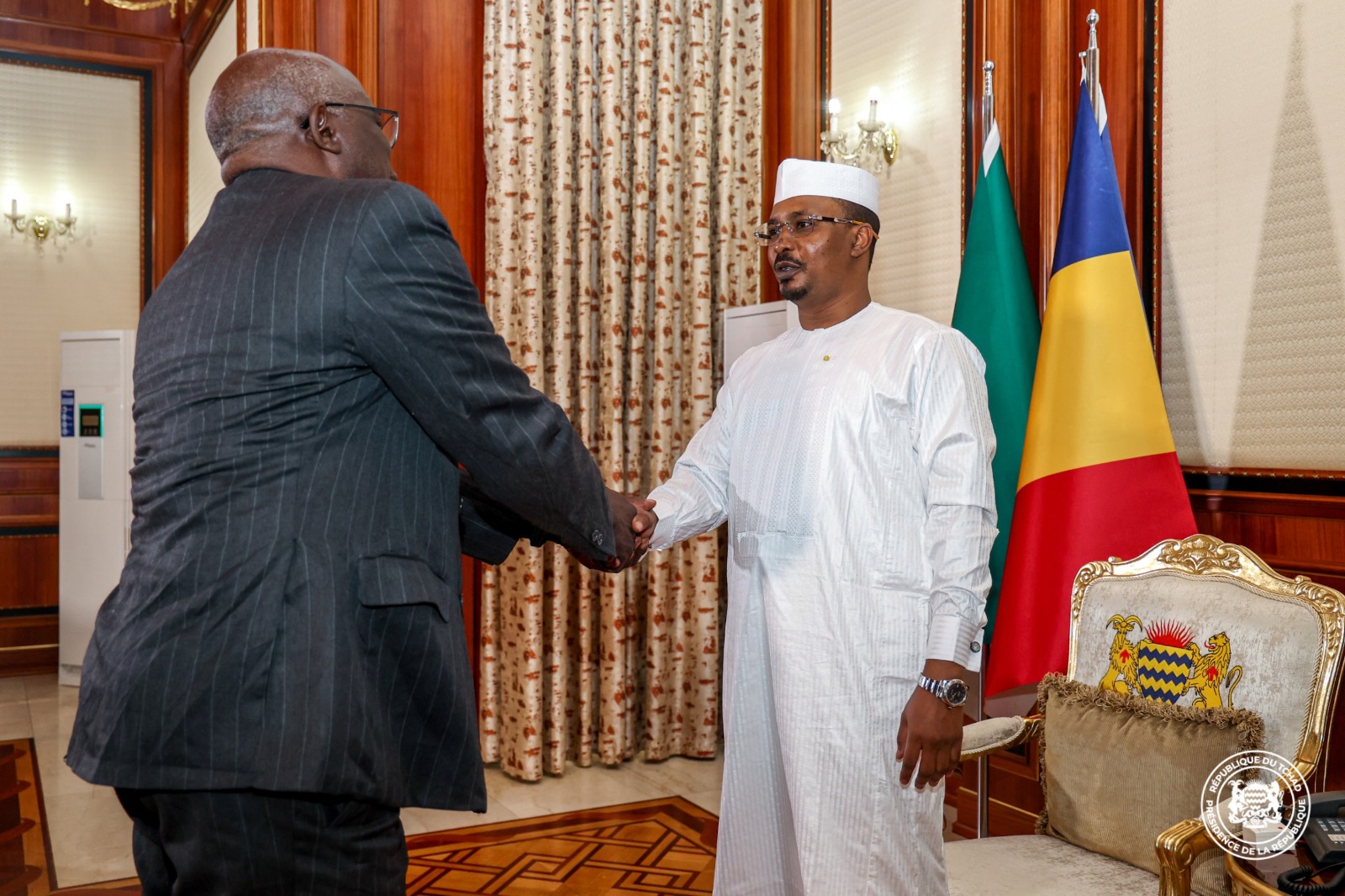 Le Président Mahamat Idriss Déby Itno reçoit la nouvelle direction de l’EEMET au Palais présidentiel