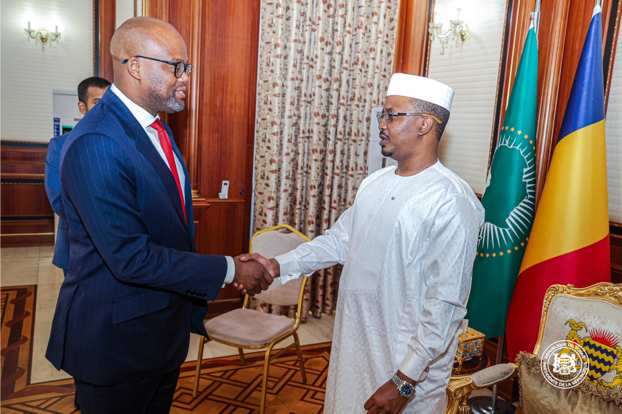 Le Président Mahamat Idriss Deby Itno reçoit le Secrétaire général de la Zone de Libre-Echange Continentale Africaine au Palais Toumai