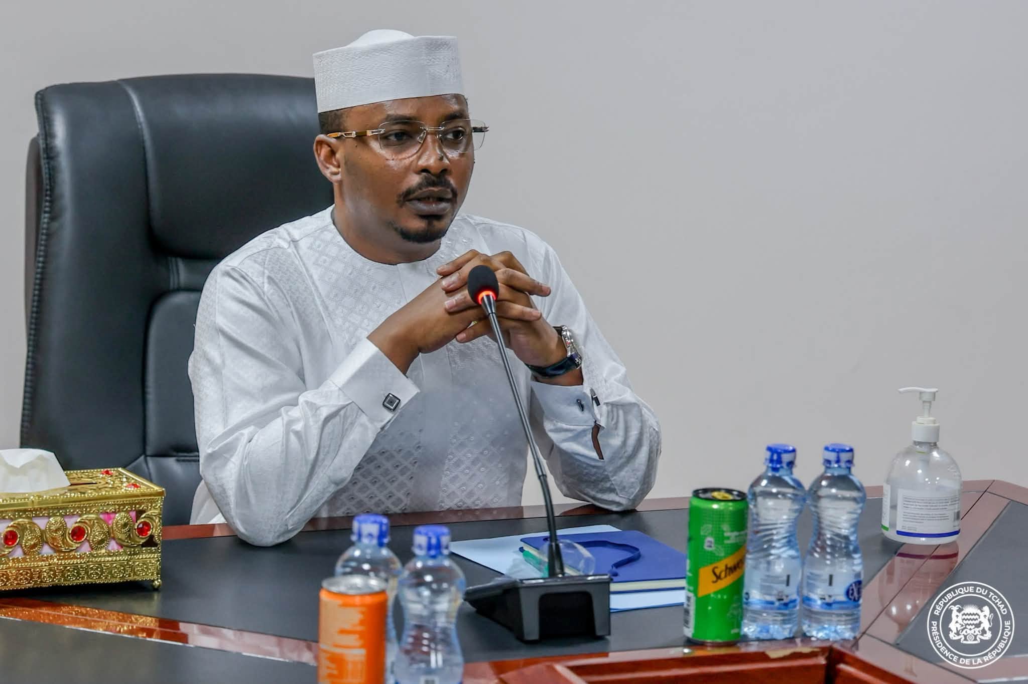 Le Président Mahamat Idriss Déby Itno préside une réunion de sécurité à son retour d&rsquo;Abu Dhabi