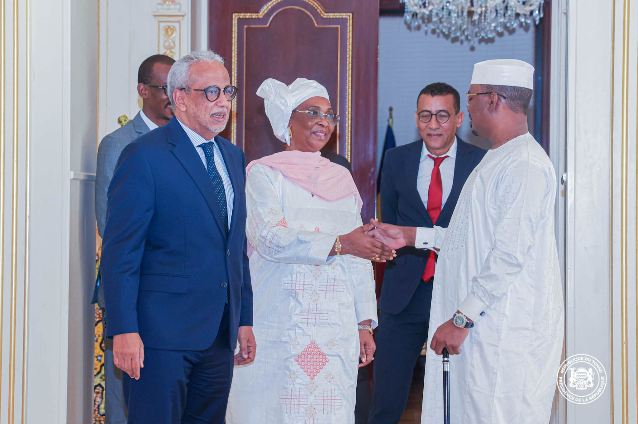 𝗙𝗿𝗮𝗻𝗰𝗼𝗽𝗵𝗼𝗻𝗶𝗲 : 𝗹𝗮 𝗠𝗮𝘂𝗿𝗶𝘁𝗮𝗻𝗶𝗲 𝘀𝗼𝗹𝗹𝗶𝗰𝗶𝘁𝗲 𝗹𝗲 𝘀𝗼𝘂𝘁𝗶𝗲𝗻 𝗱𝘂 𝗧𝗰𝗵𝗮𝗱 𝗽𝗼𝘂𝗿 𝗹𝗮 𝗰𝗮𝗻𝗱𝗶𝗱𝗮𝘁𝘂𝗿𝗲 𝗱𝗲 𝗗𝗿 𝗖𝗼𝘂𝗺𝗯𝗮 𝗕𝗮̂